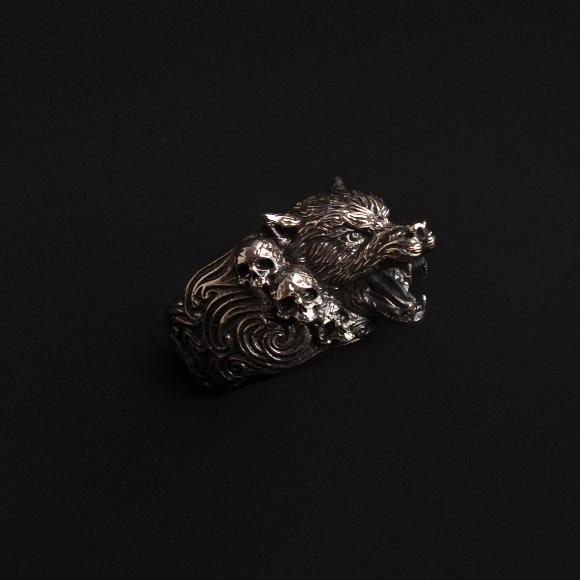 Hunter's Crown Silver Ring